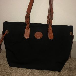 Dooney & Bourke Shopper Tote (Black)